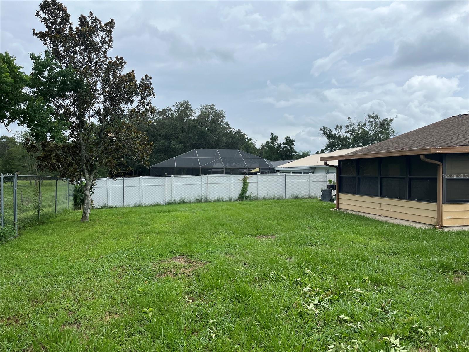 Image 42 of 46 For 10885 74th Court