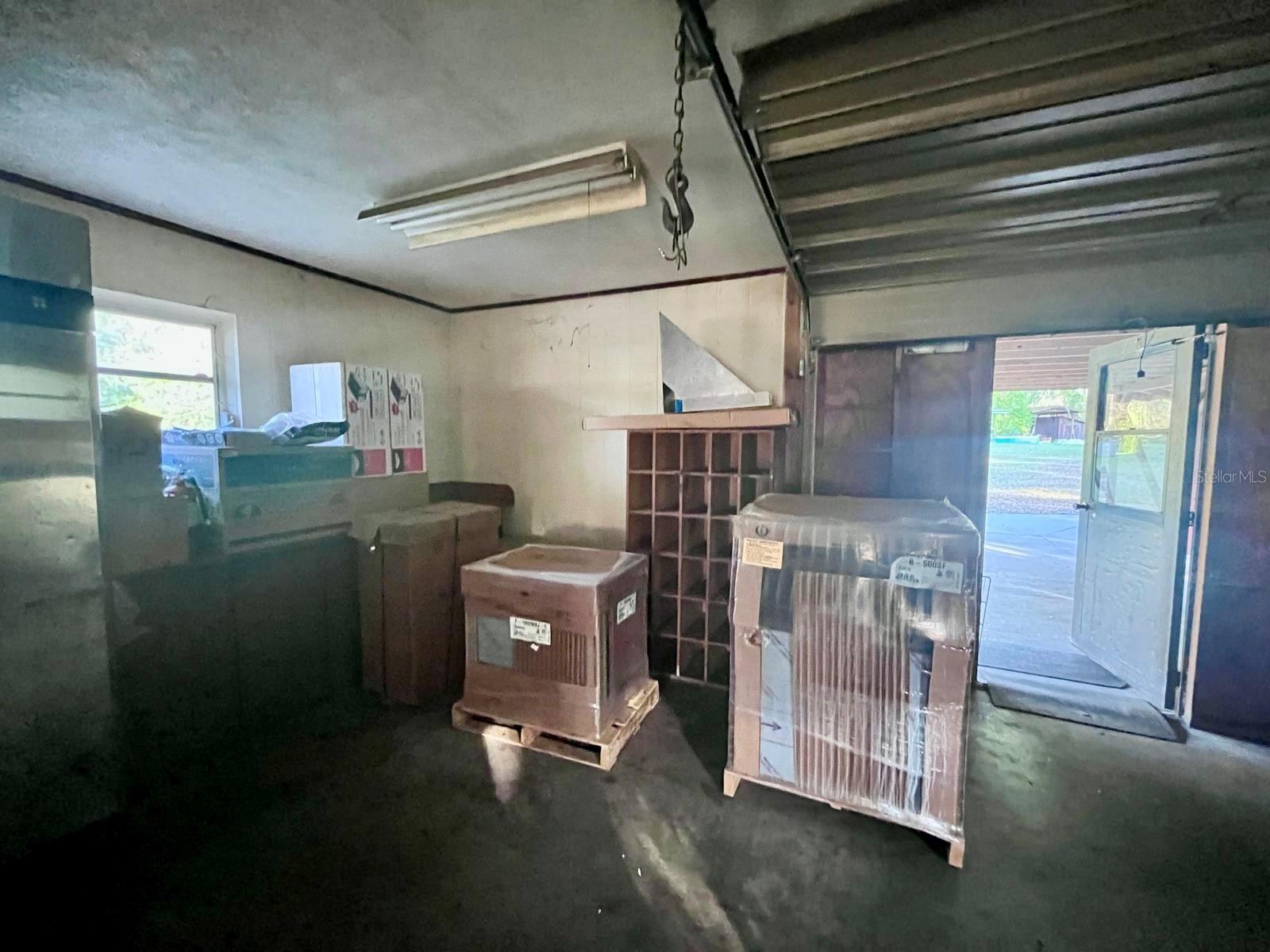 Listing photo id 10 for 7103 Carl G Rose Highway