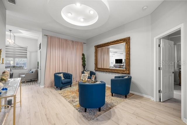 Listing photo id 2 for 2418 22nd Place