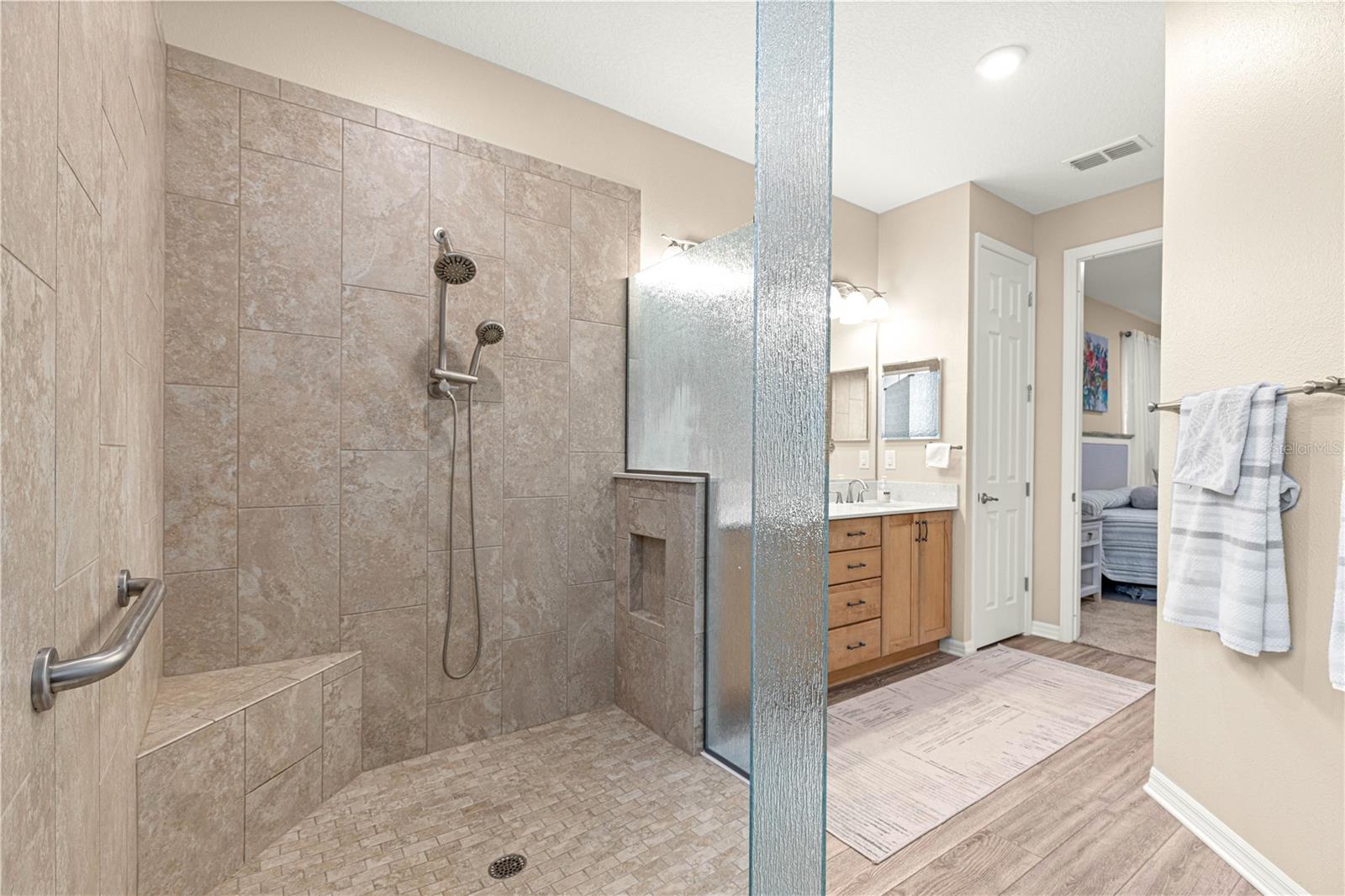 Image 14 of 23 For 10597 90th Street Road