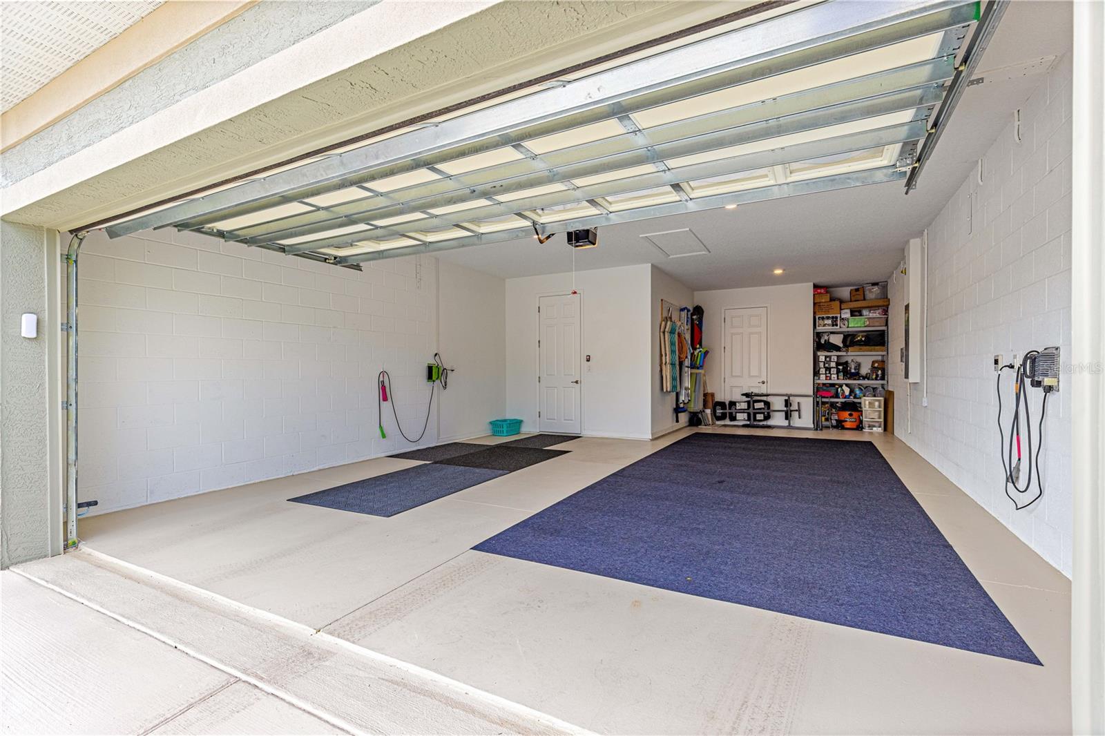 Image 18 of 23 For 10597 90th Street Road