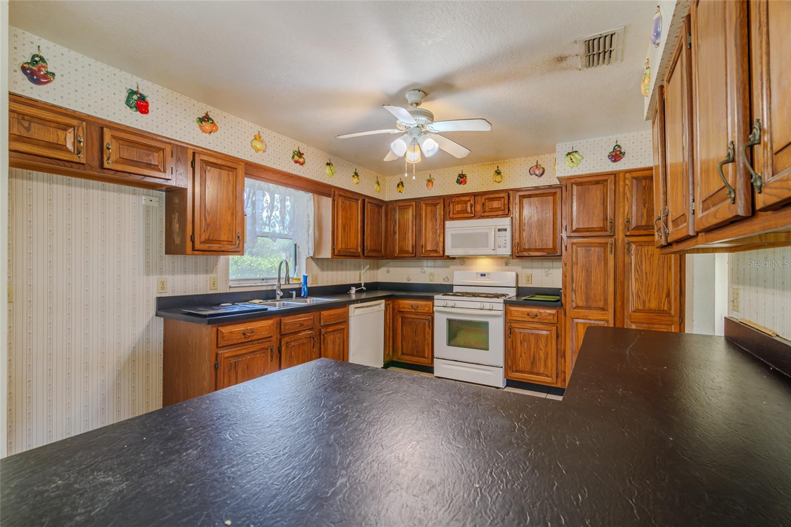 Image 21 of 39 For 6773 87th Street