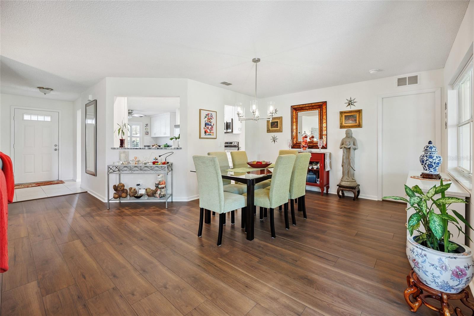 Image 14 of 28 For 8961 96th Lane C