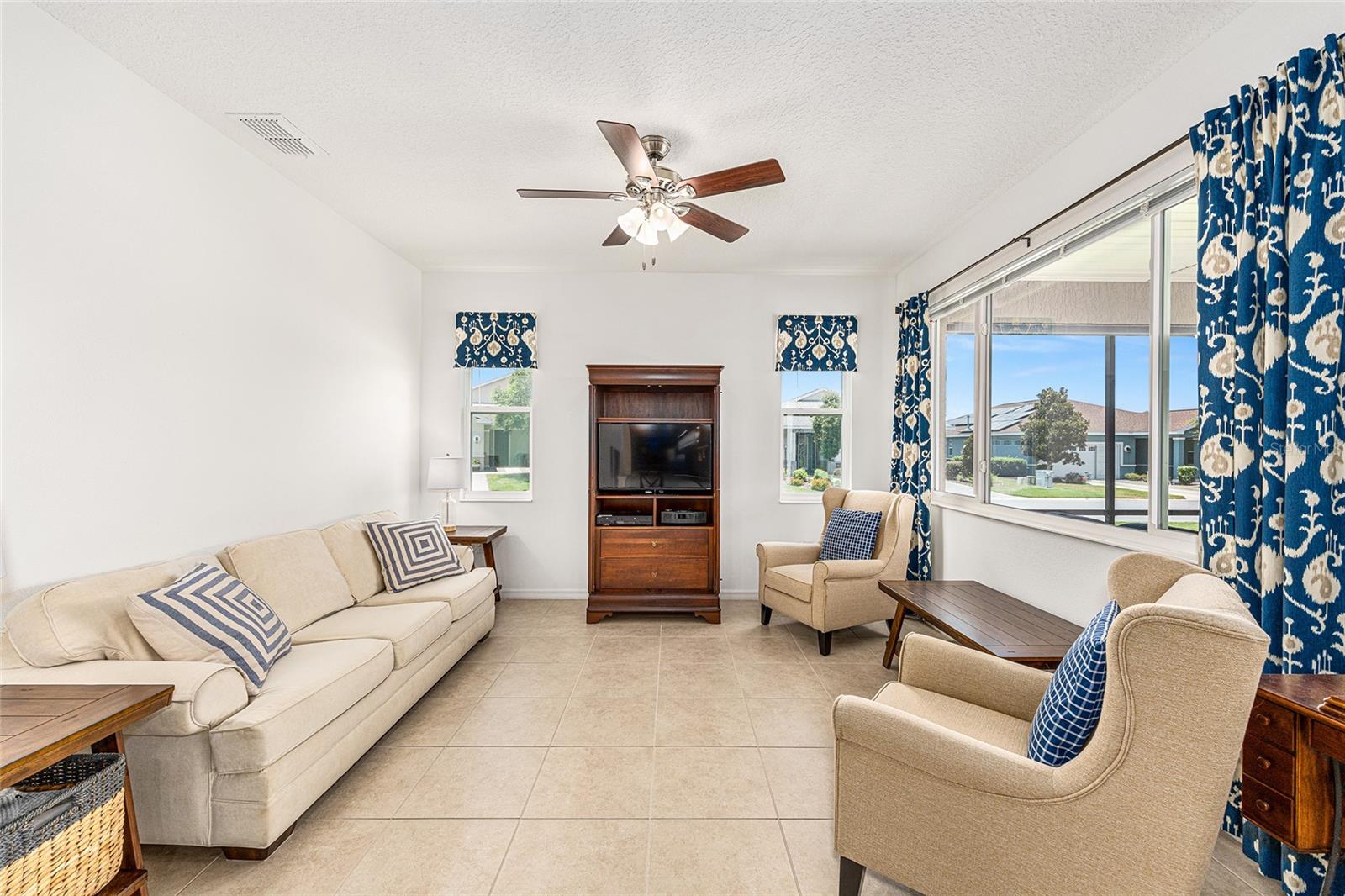 Image 26 of 43 For 9222 97th Circle