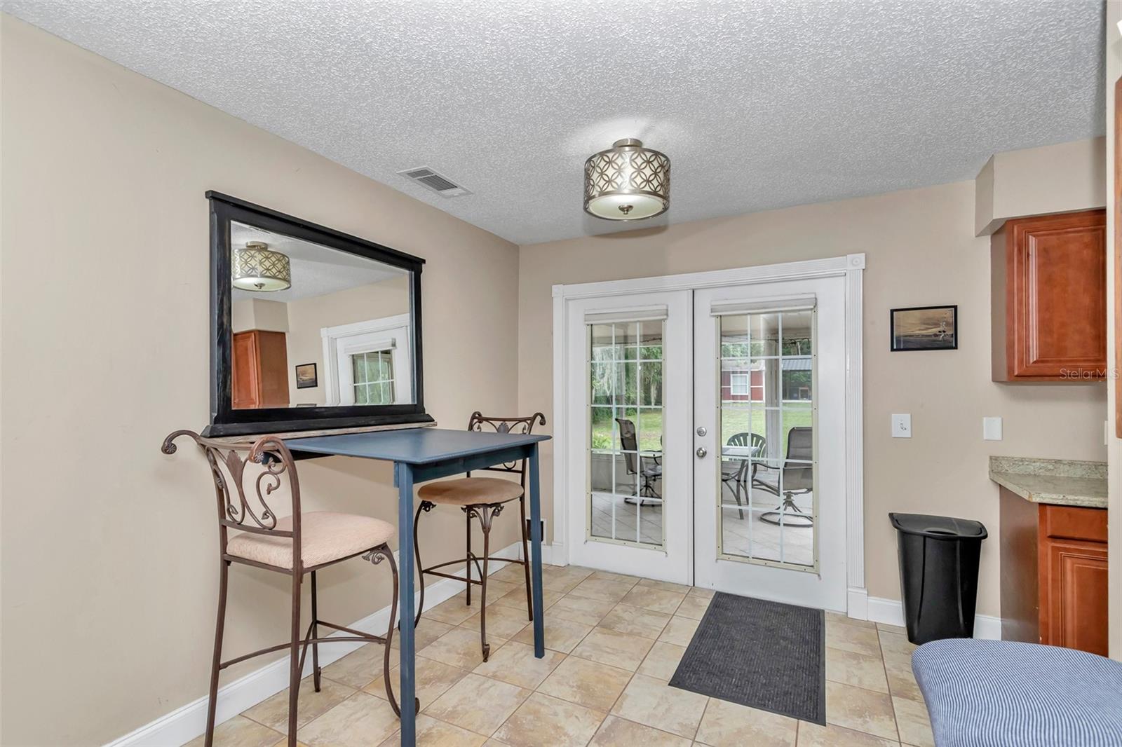 Image 19 of 57 For 5221 113th Street