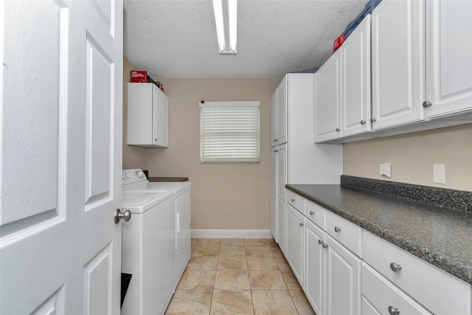 Image 24 of 57 For 5221 113th Street