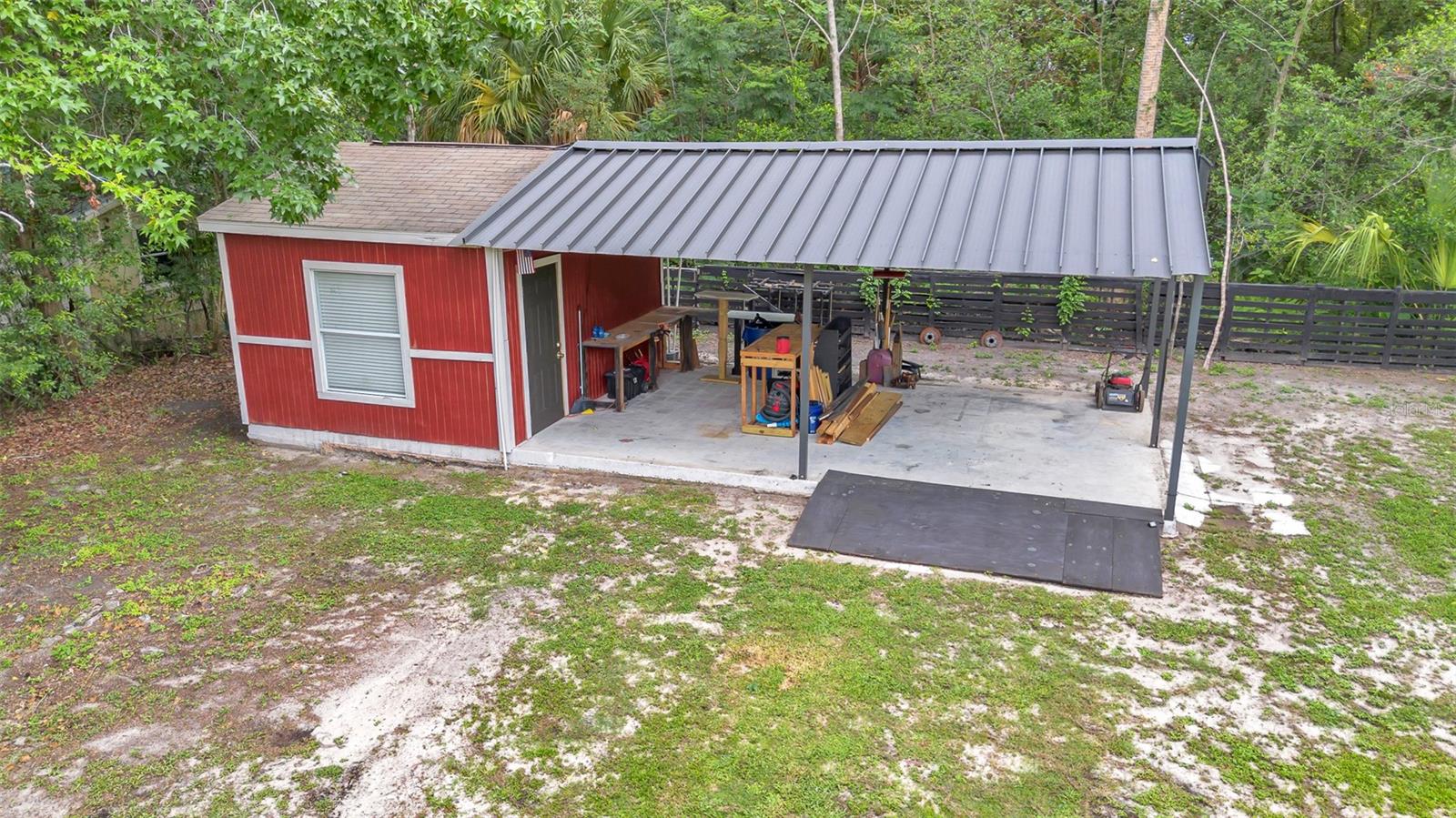 Image 4 of 57 For 5221 113th Street