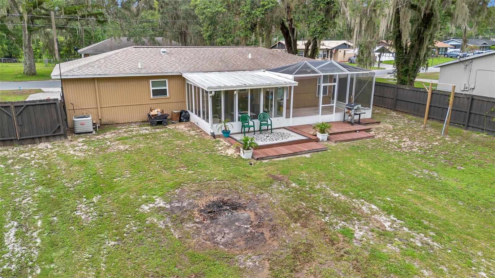 Image 42 of 57 For 5221 113th Street