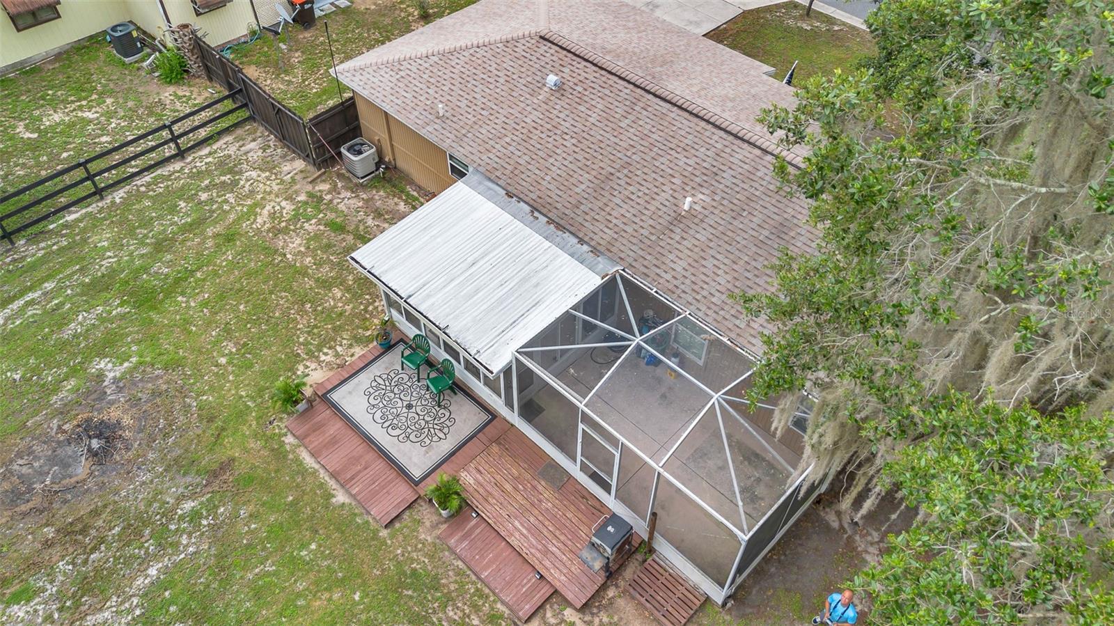 Image 44 of 57 For 5221 113th Street