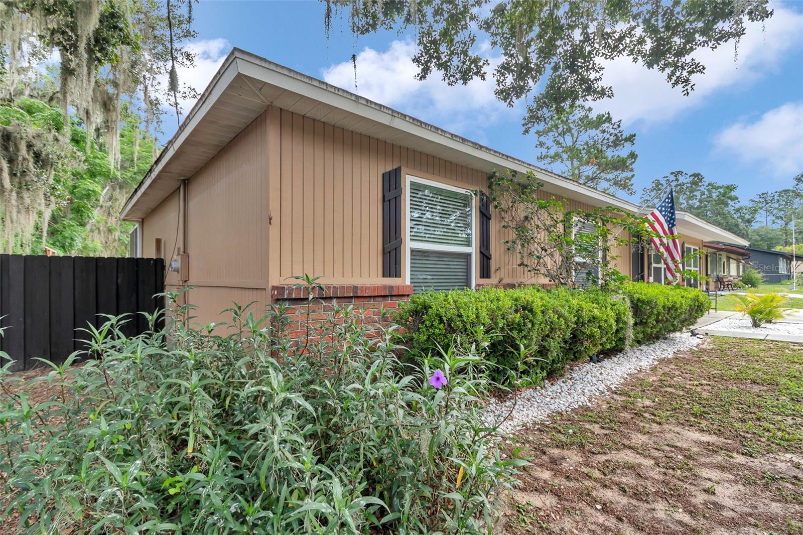 Image 7 of 57 For 5221 113th Street