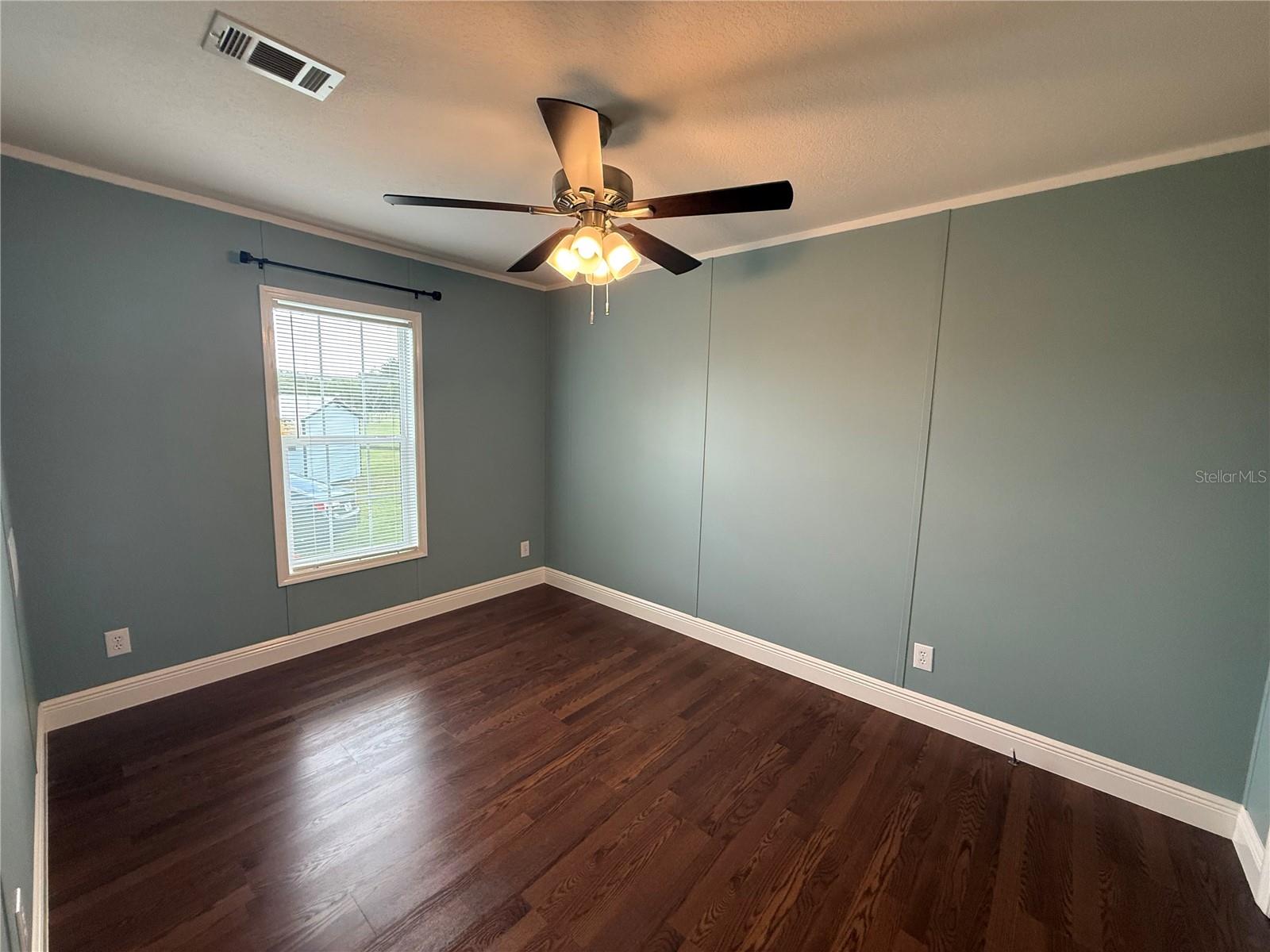 Image 22 of 61 For 4012 150th Street