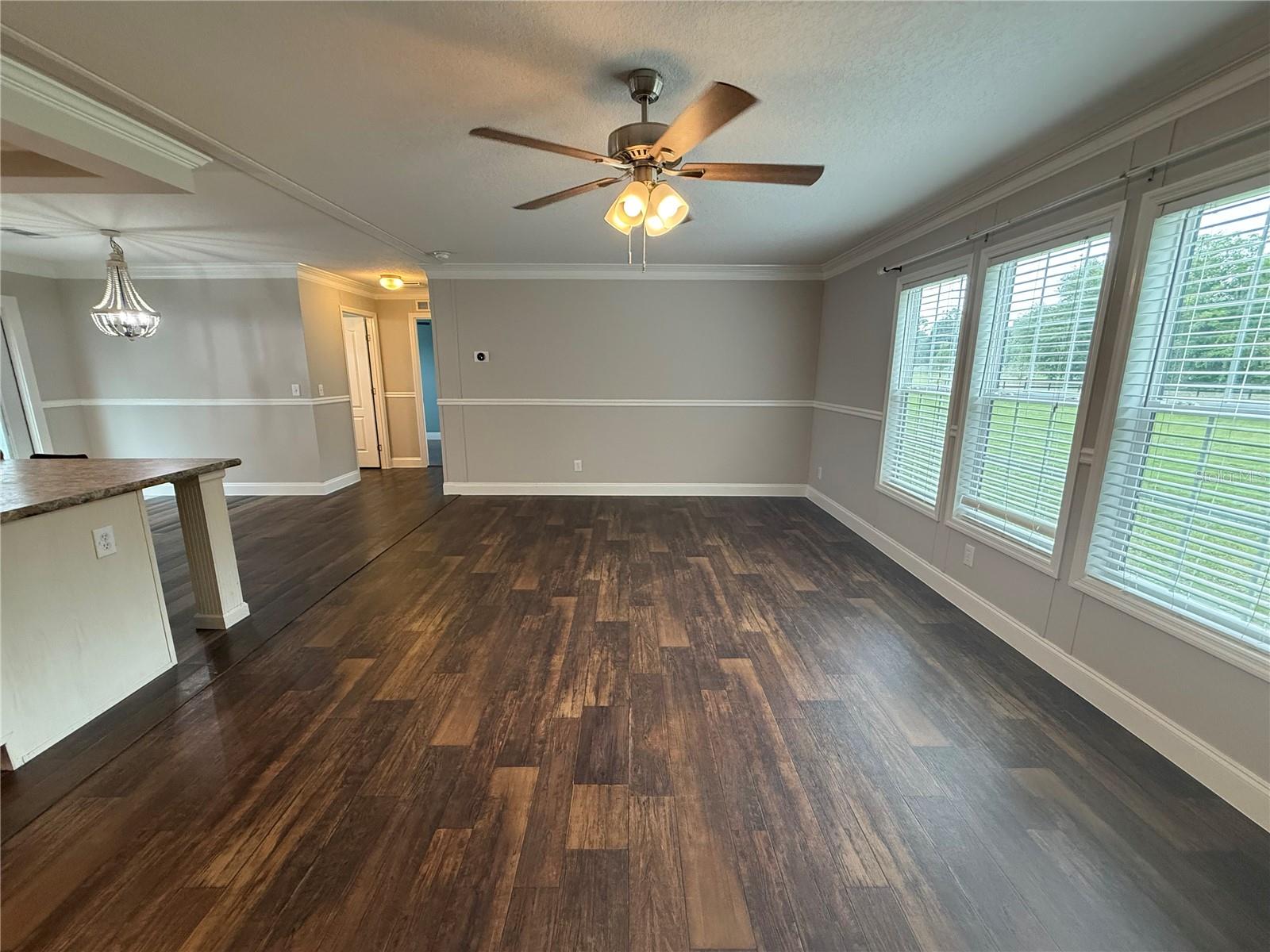 Image 28 of 61 For 4012 150th Street