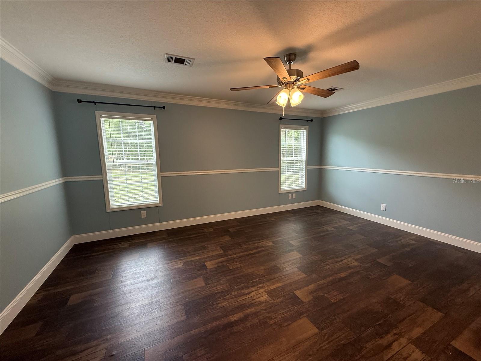 Image 31 of 61 For 4012 150th Street