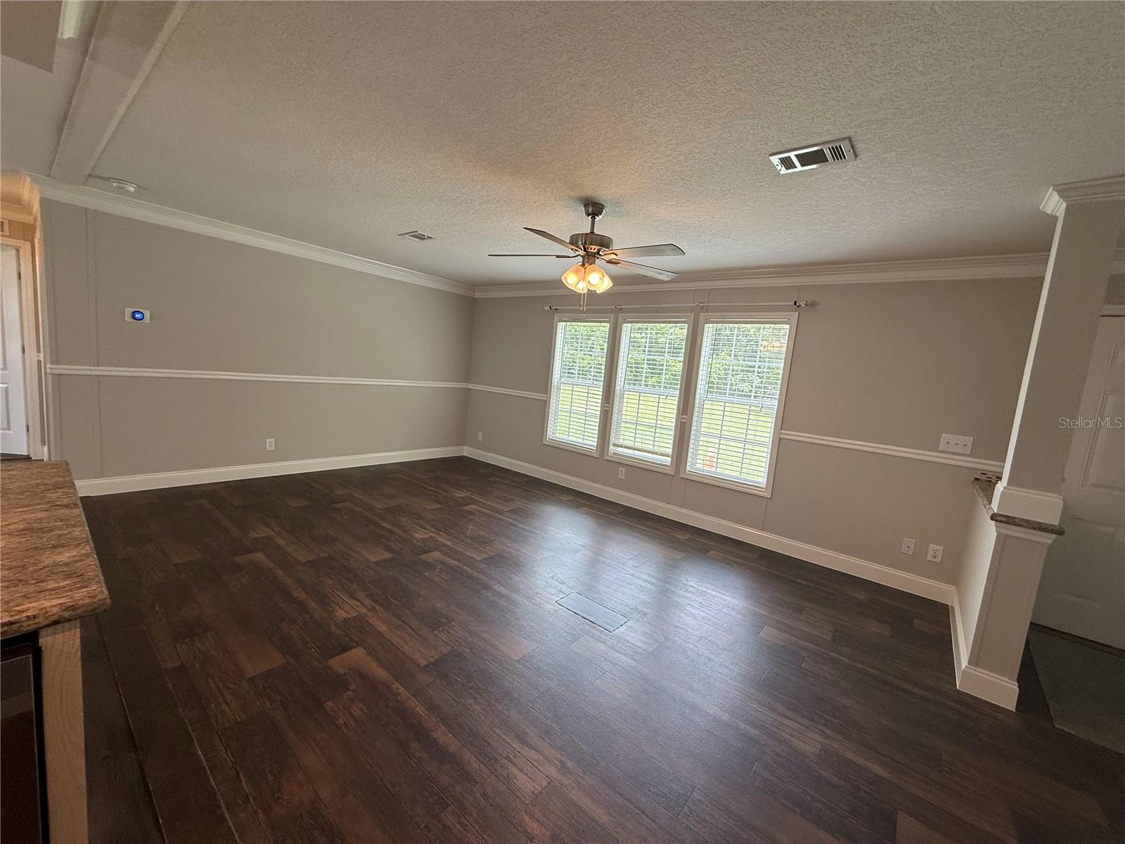 Image 42 of 61 For 4012 150th Street