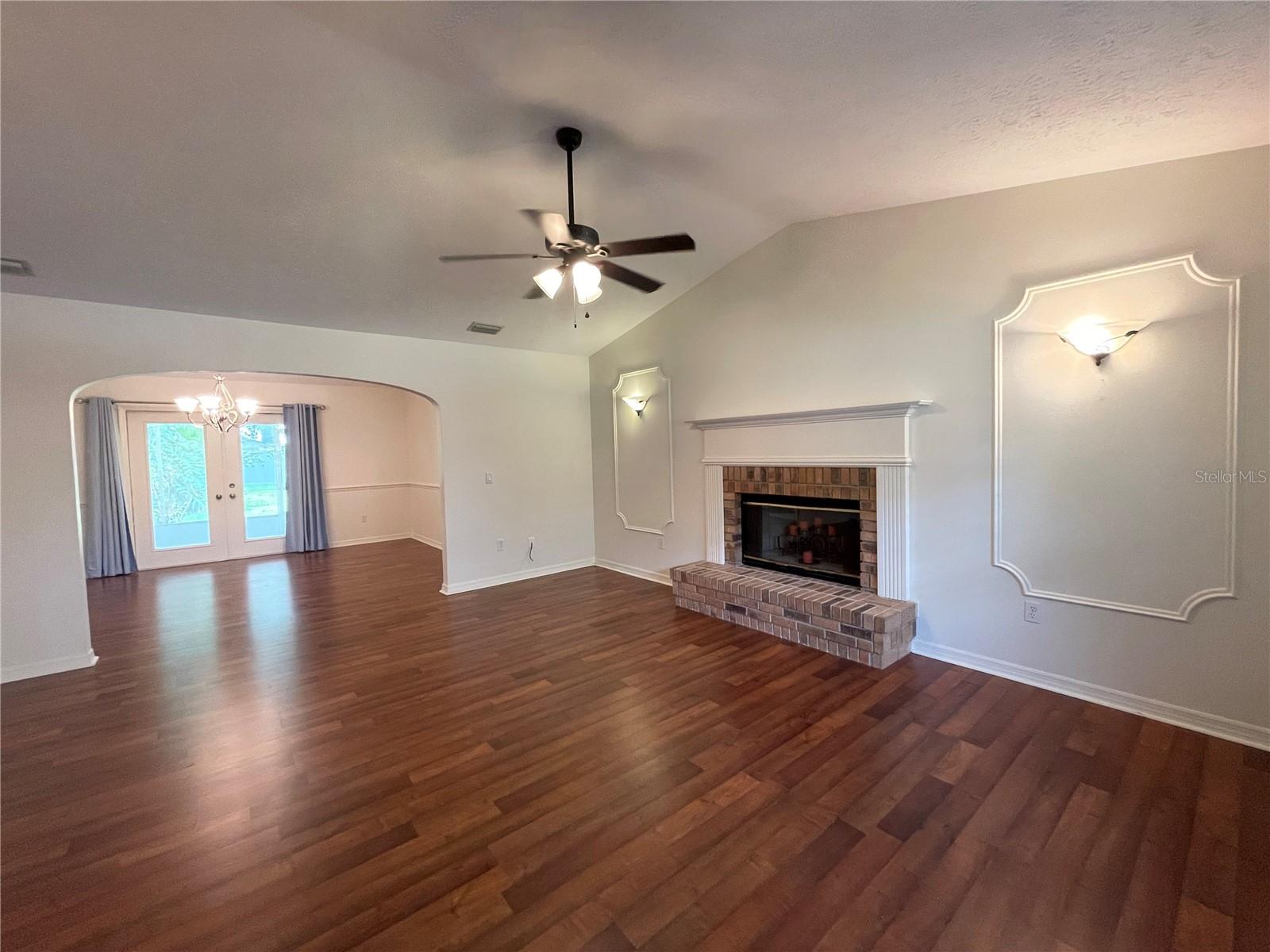 Image 3 of 30 For 265 52nd Avenue