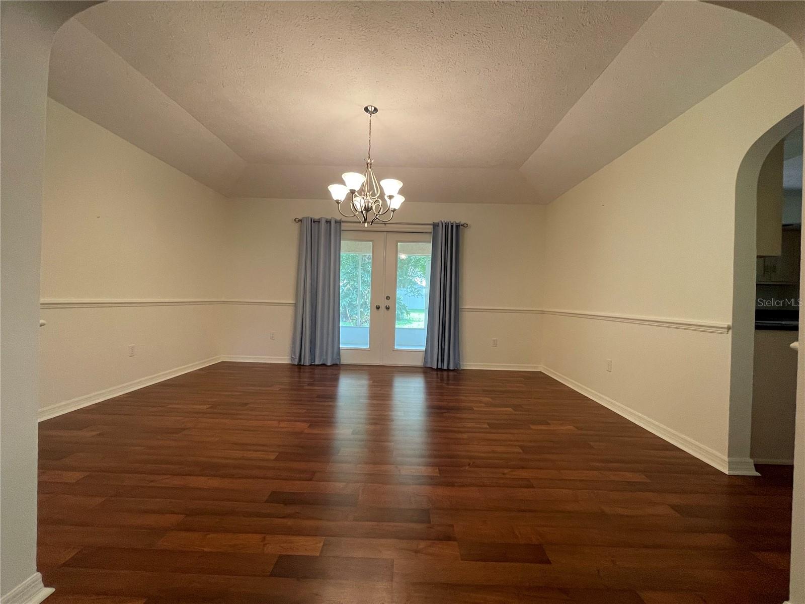 Image 6 of 30 For 265 52nd Avenue