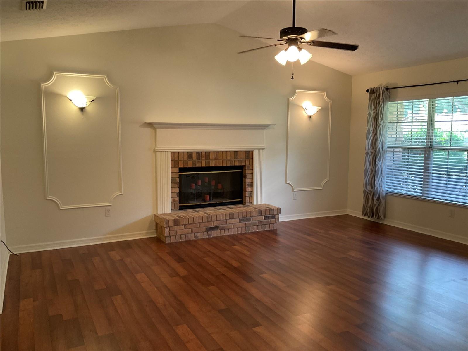 Image 7 of 30 For 265 52nd Avenue