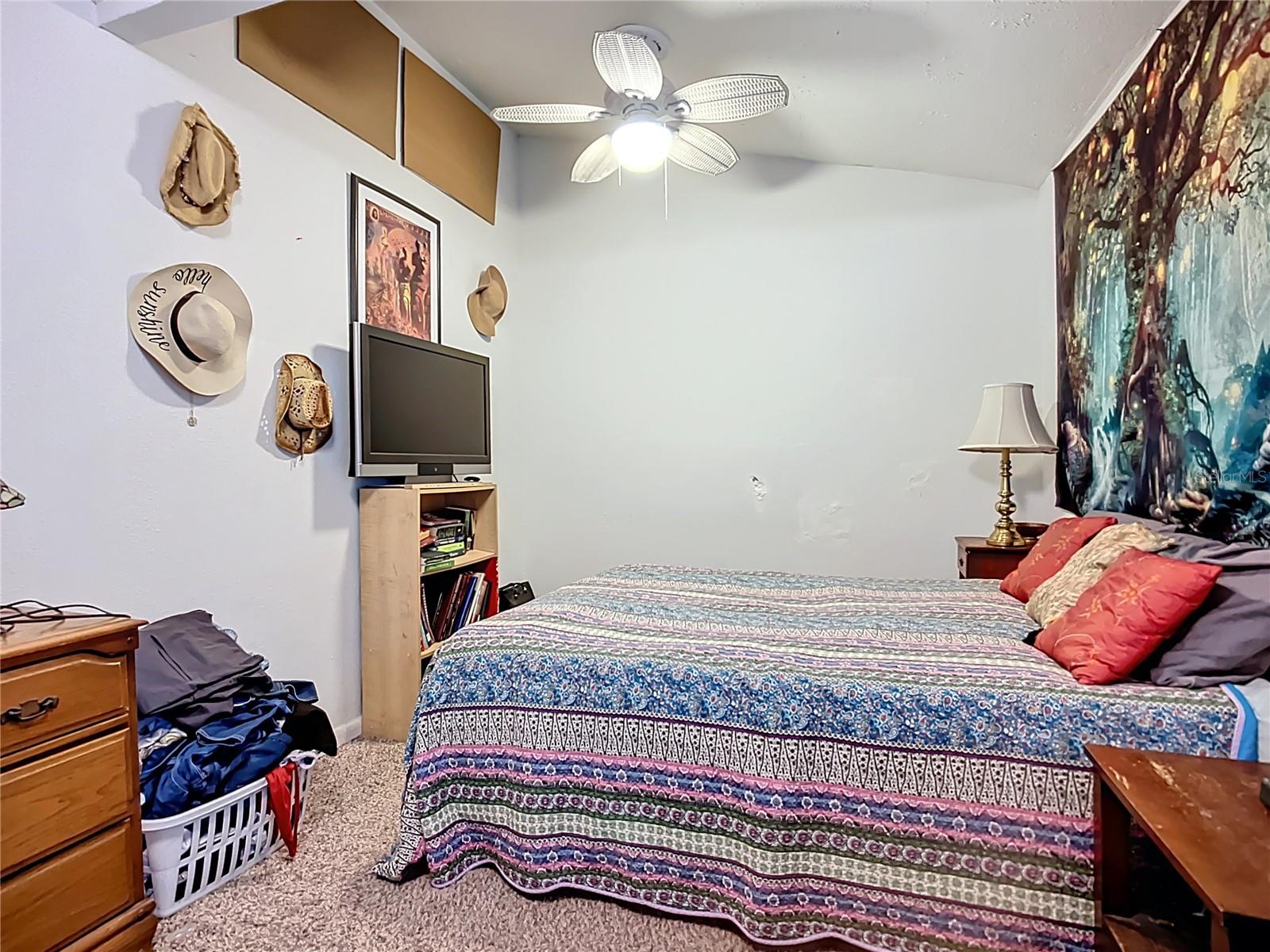 Image 17 of 40 For 5226 Lime Avenue