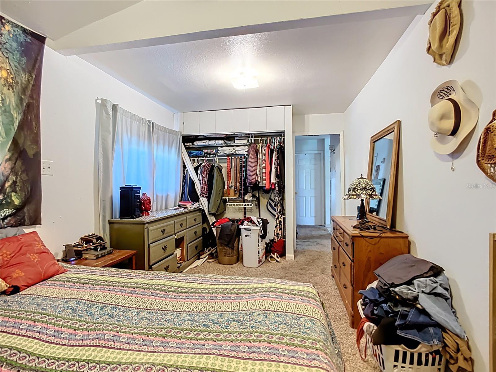 Image 18 of 40 For 5226 Lime Avenue