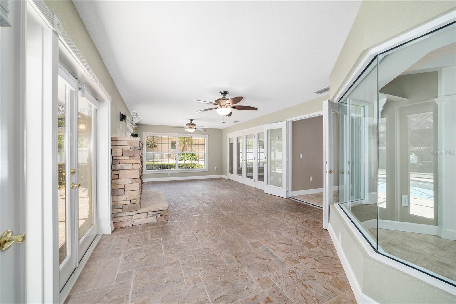 Image 41 of 75 For 2908 22nd Avenue