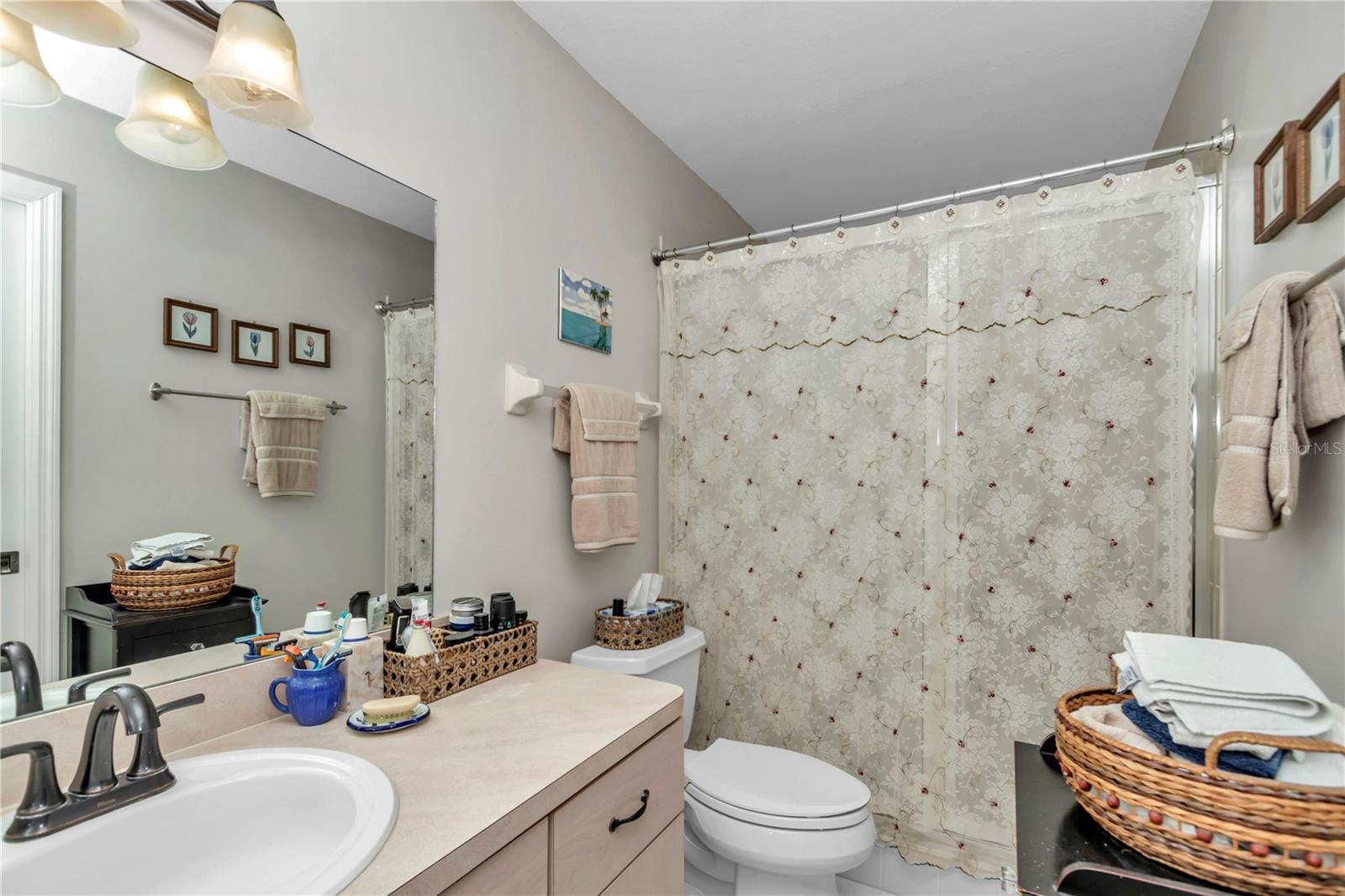 Image 18 of 40 For 10086 62nd Terrace Road