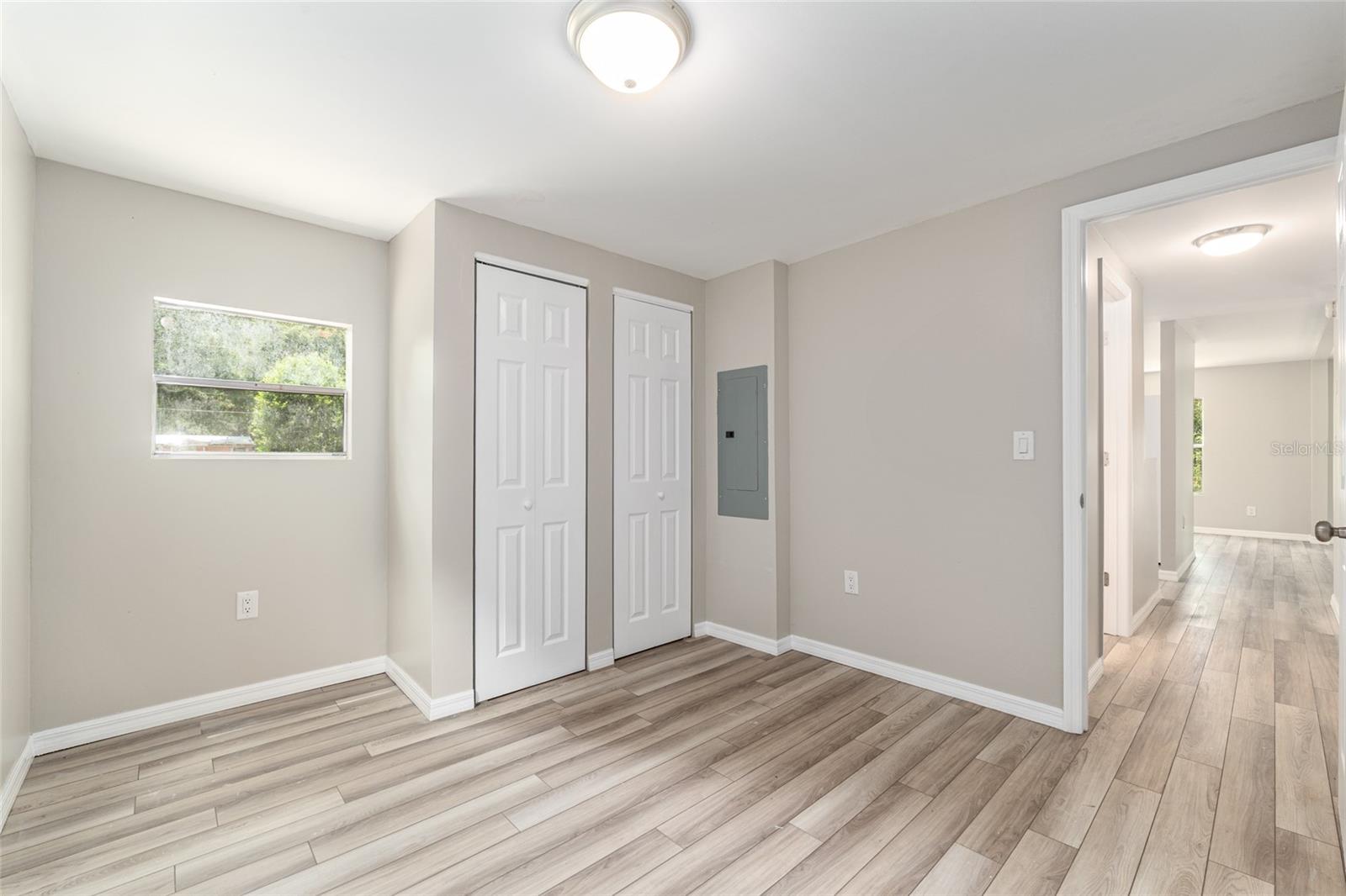 Image 39 of 77 For 1131 112th Avenue