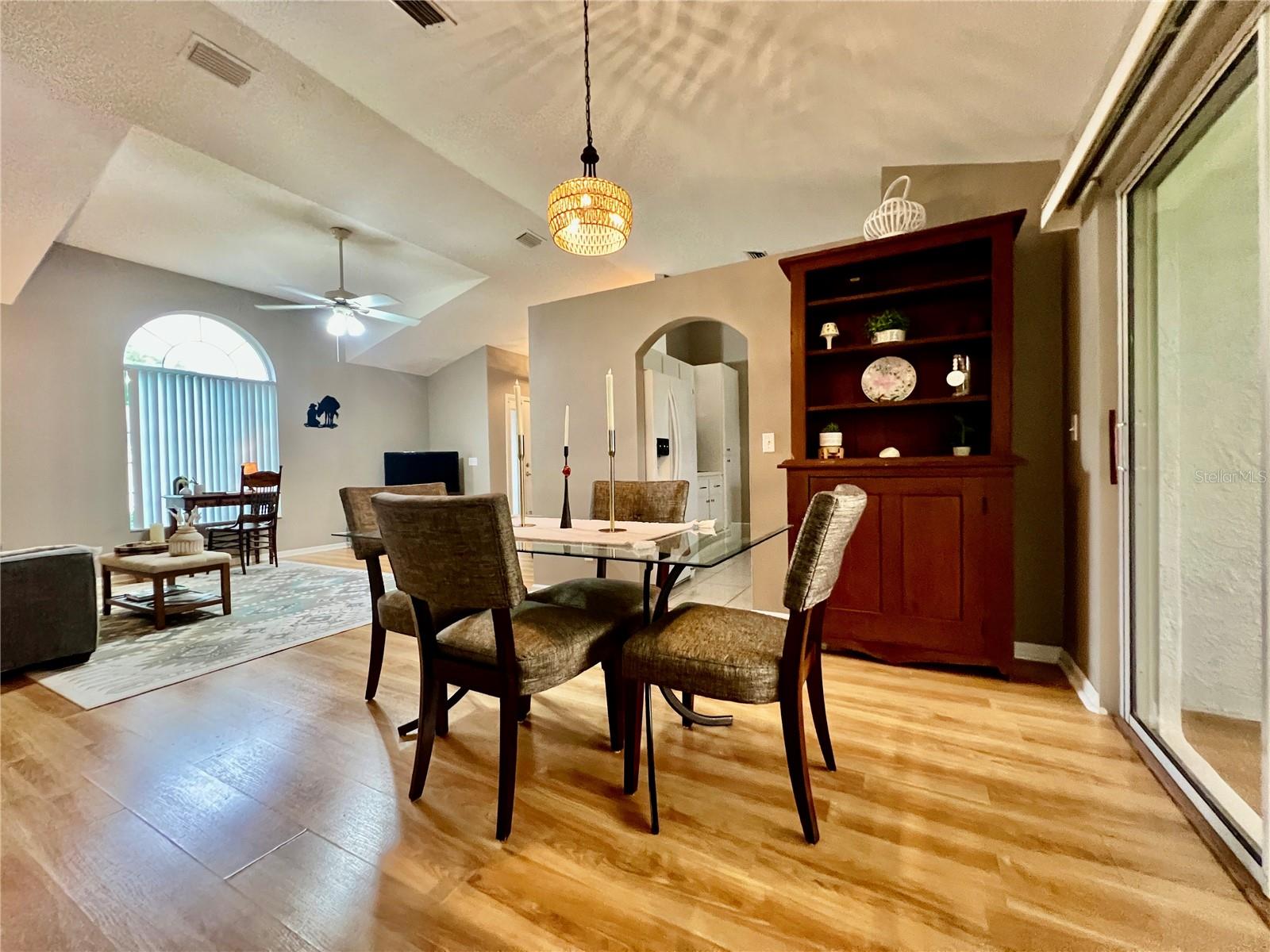 Image 10 of 72 For 2100 50th Circle