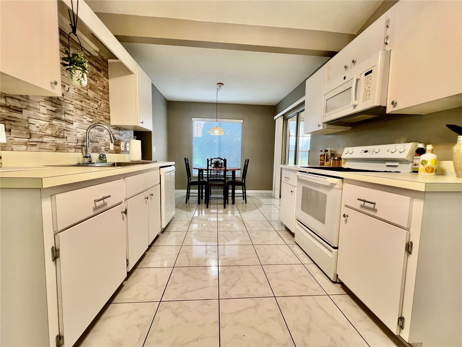 Image 15 of 72 For 2100 50th Circle