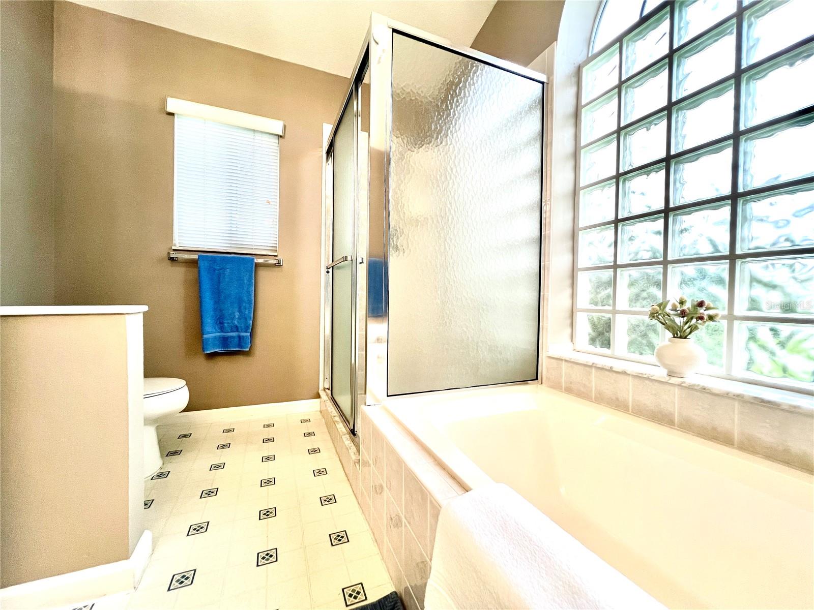 Image 38 of 72 For 2100 50th Circle