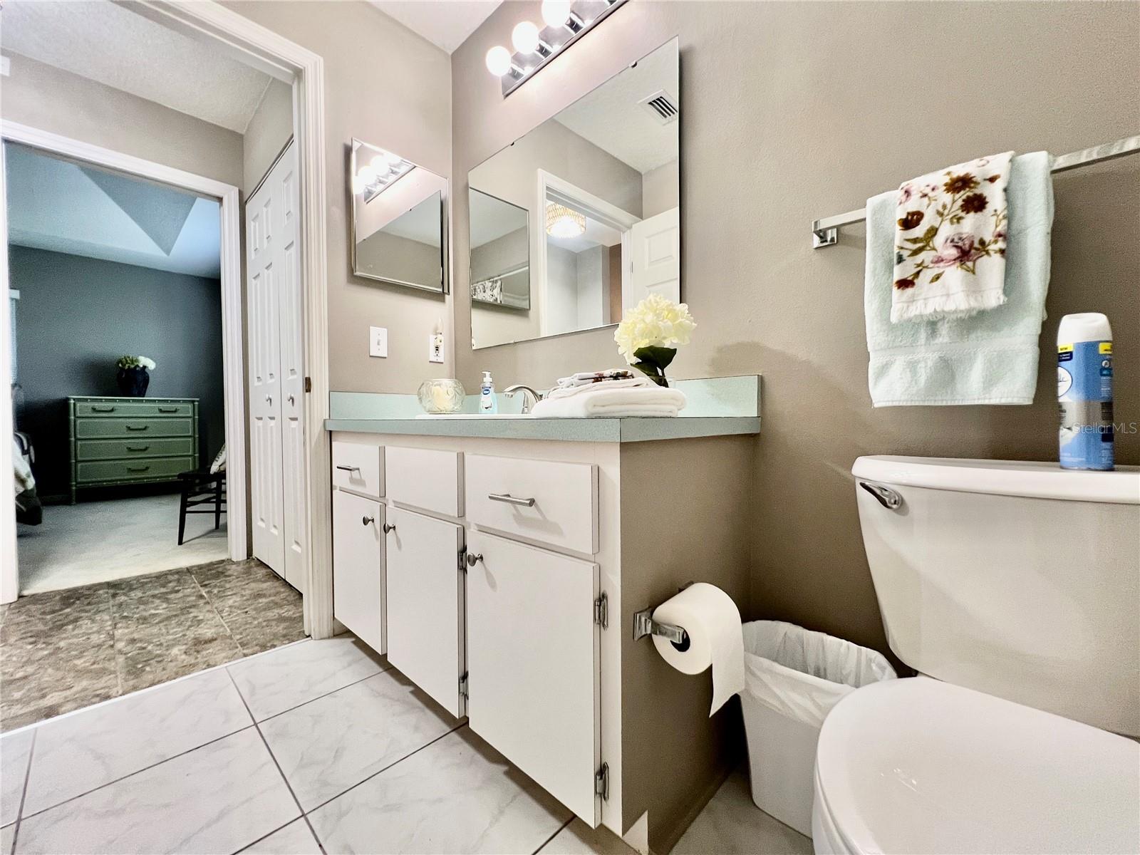 Image 42 of 72 For 2100 50th Circle