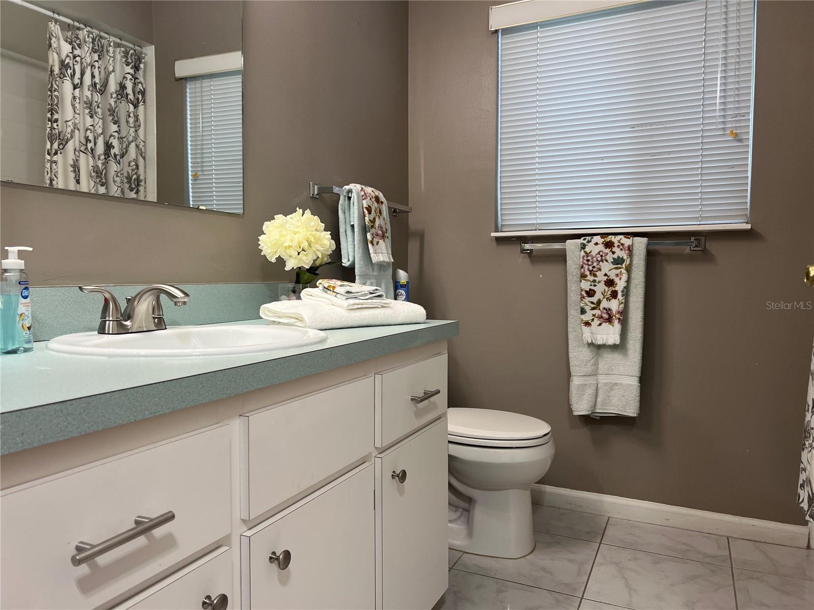 Image 43 of 72 For 2100 50th Circle