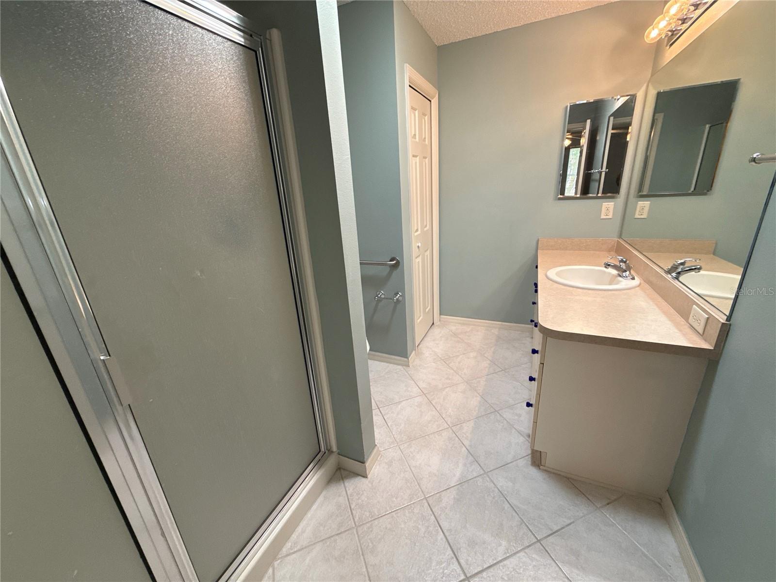 Image 9 of 16 For 2204 Crawford Court