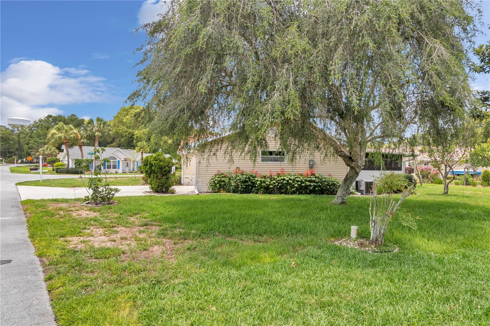 Image 33 of 36 For 10819 84th Terrace