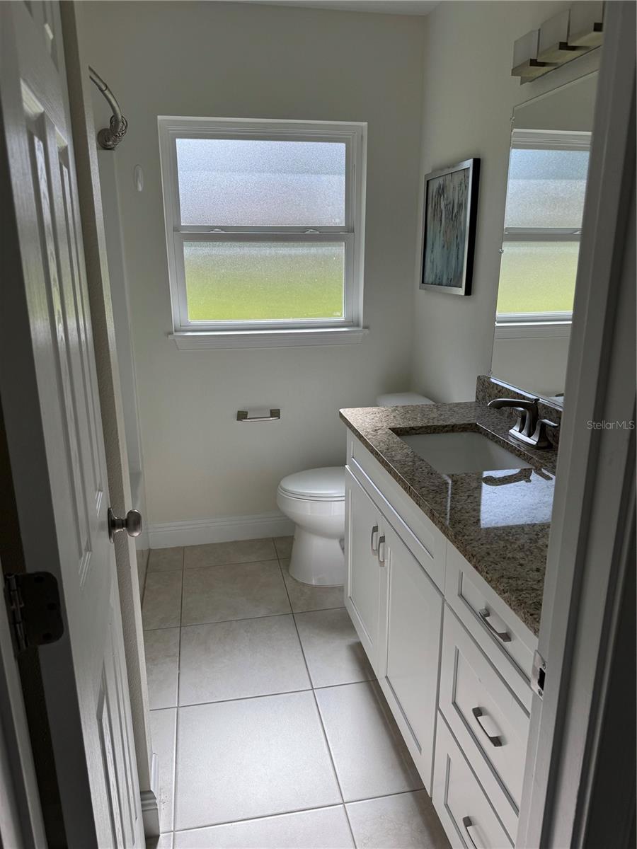 Image 4 of 10 For 1110 36th Avenue