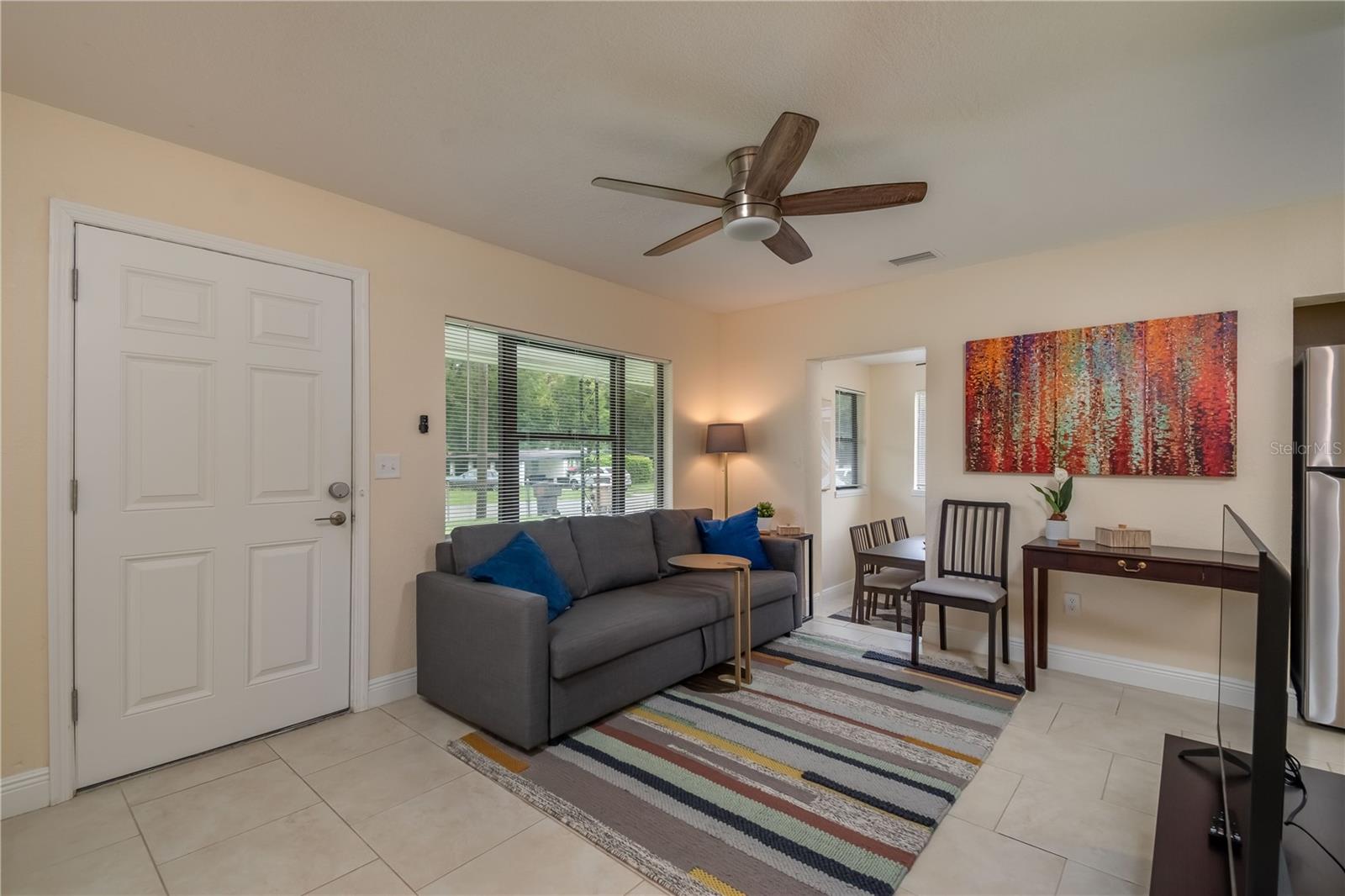 Image 5 of 17 For 2215 16th Court
