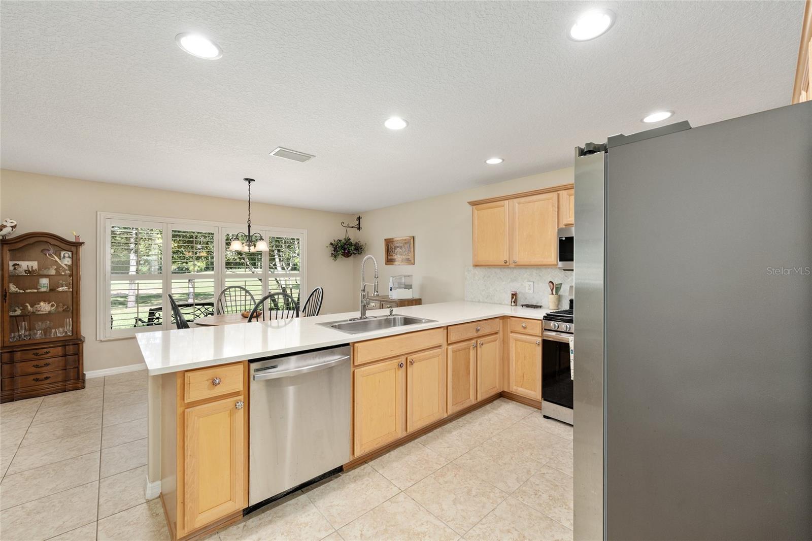 Image 31 of 64 For 16023 14th Avenue Road