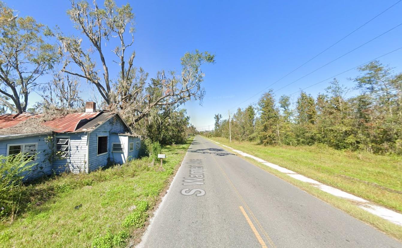 Image 2 of 4 For 823 Warner Avenue