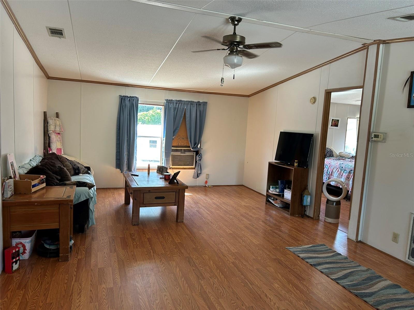 Image 6 of 41 For 5862 160th Court