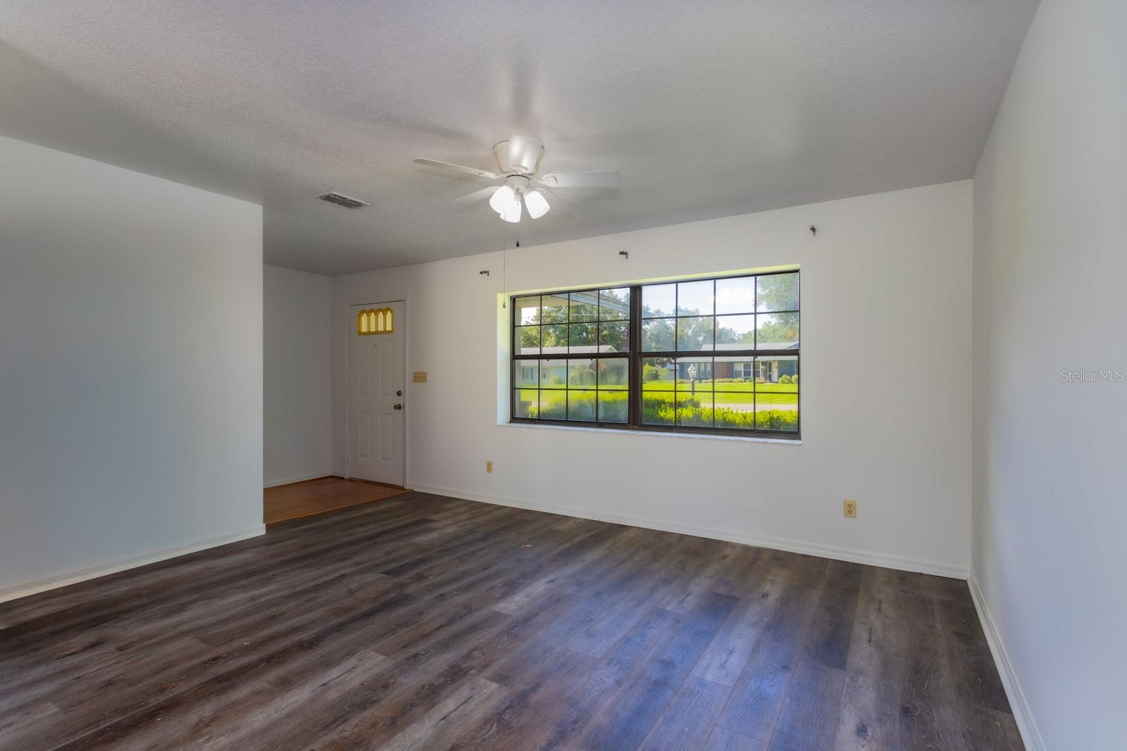 Image 4 of 21 For 205 53rd Street