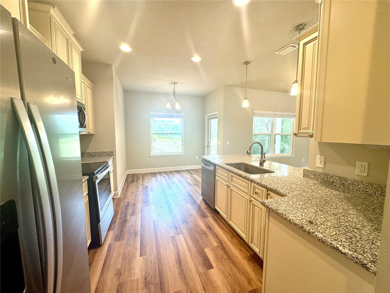 Image 17 of 25 For 451 151 Terrace