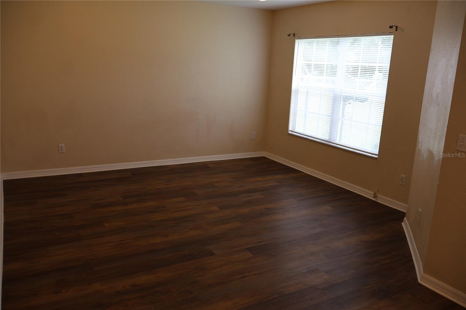 Image 3 of 20 For 1935 31st Avenue 102
