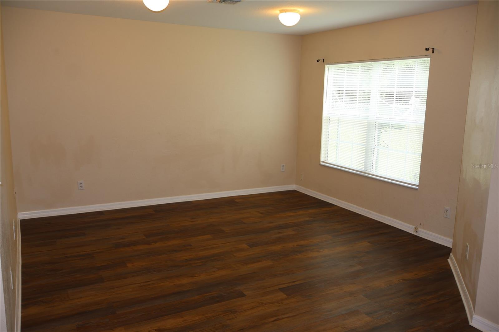 Image 4 of 20 For 1935 31st Avenue 102