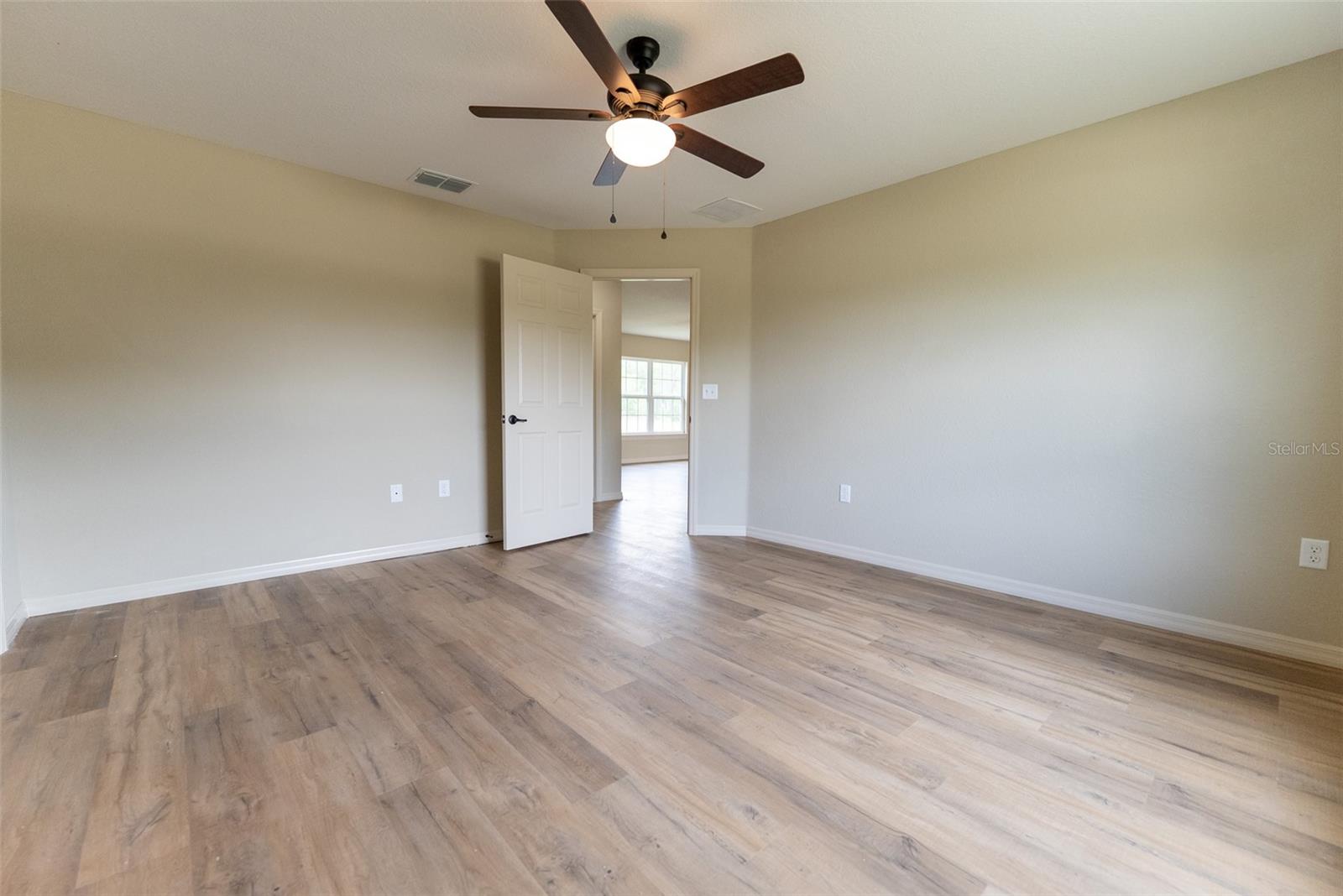 Image 21 of 42 For 5808 58th Terrace