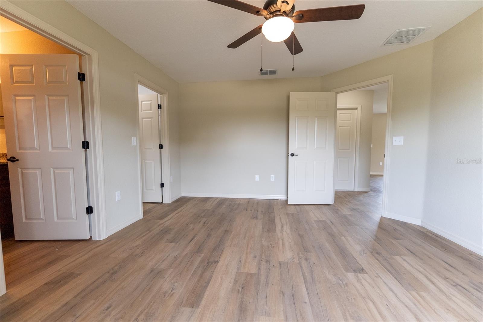 Image 22 of 42 For 5808 58th Terrace