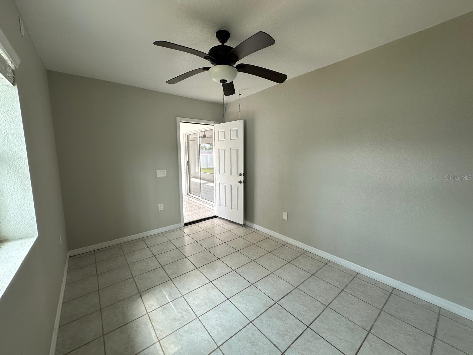 Image 24 of 26 For 30 Pinetree Drive