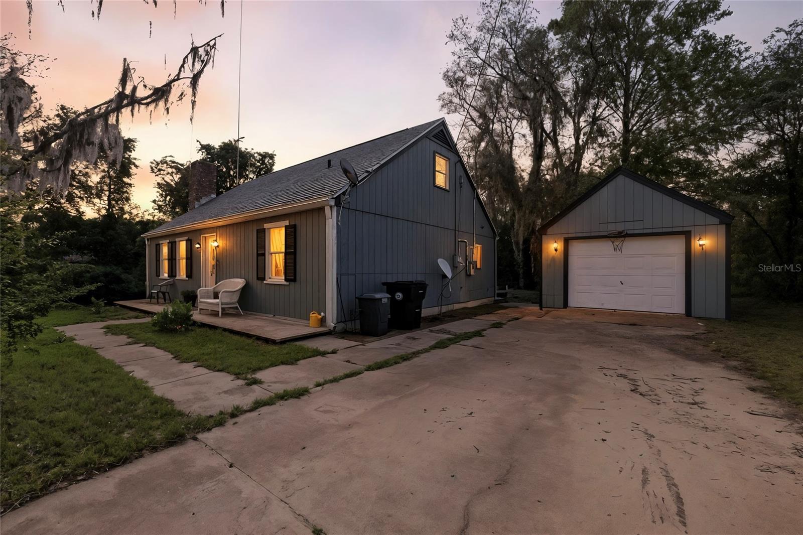Image 2 of 30 For 5693 Payette Avenue
