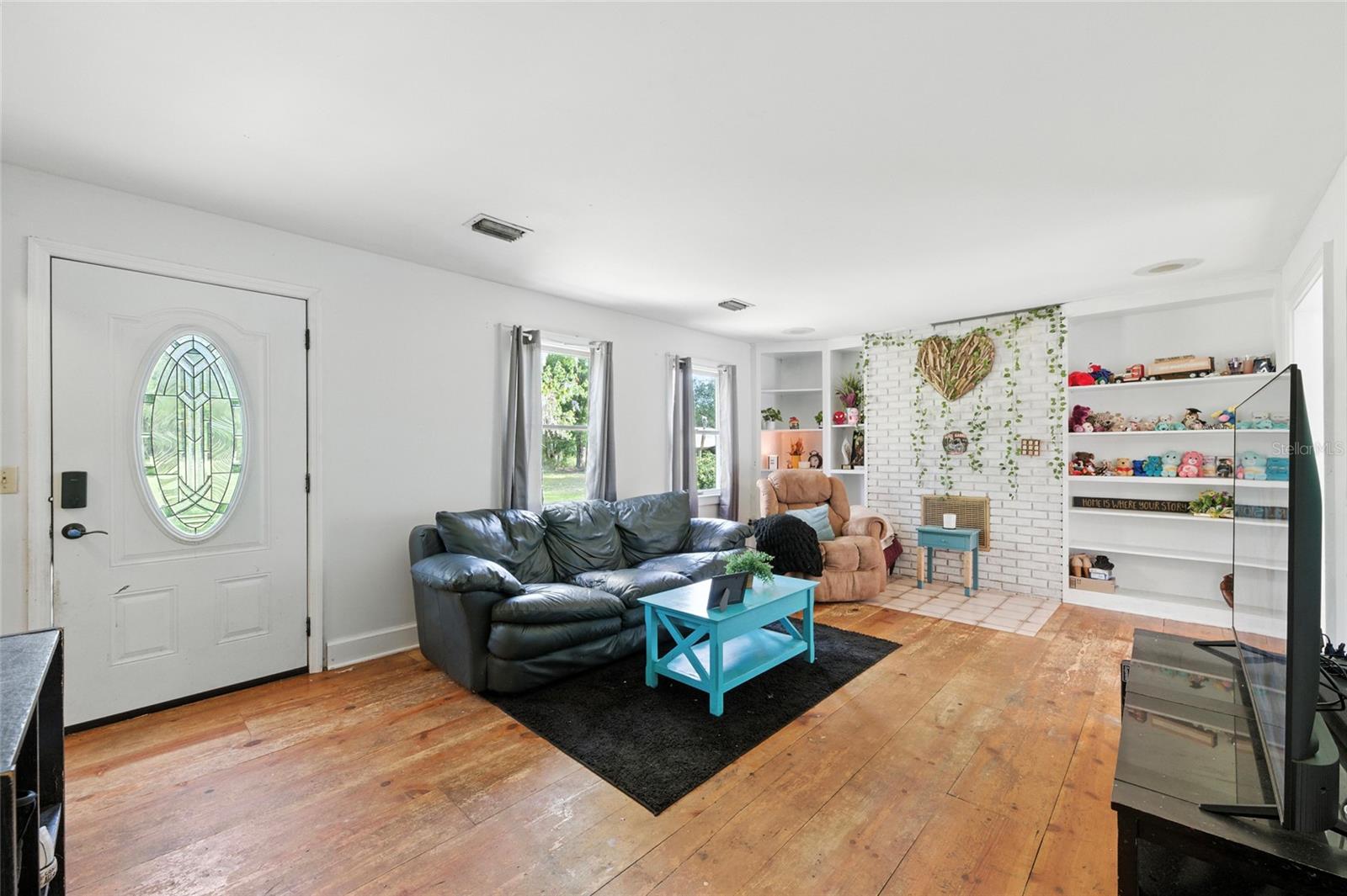 Image 5 of 30 For 5693 Payette Avenue