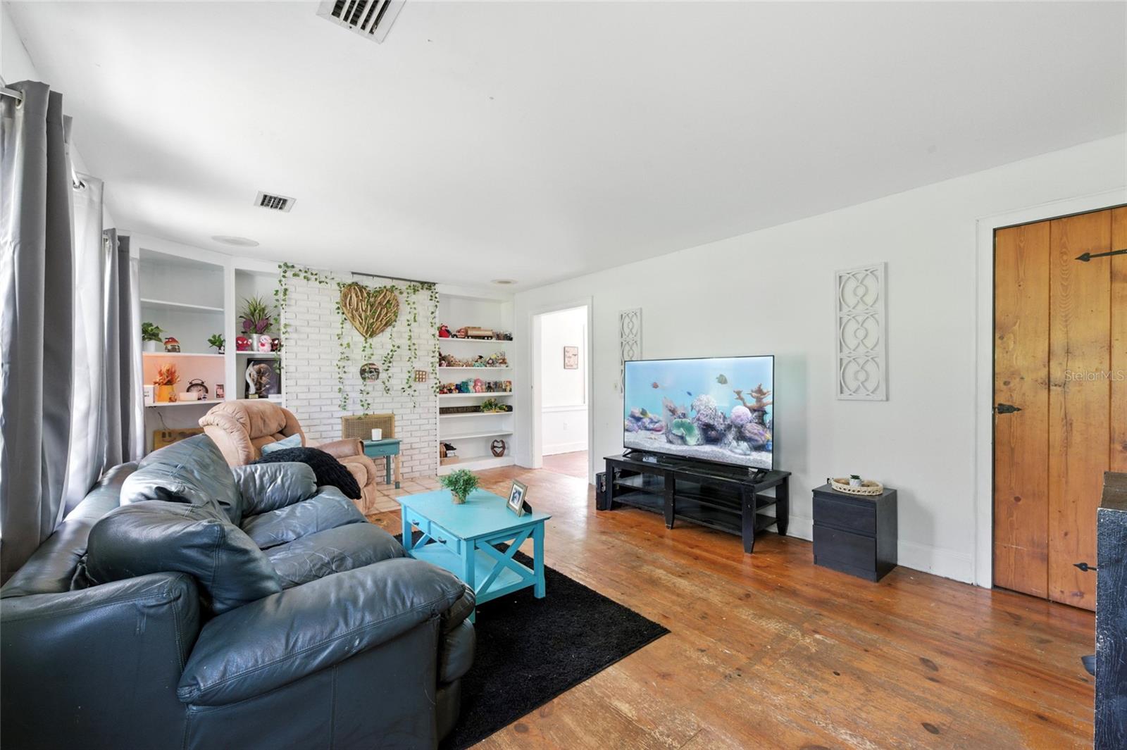 Image 7 of 30 For 5693 Payette Avenue