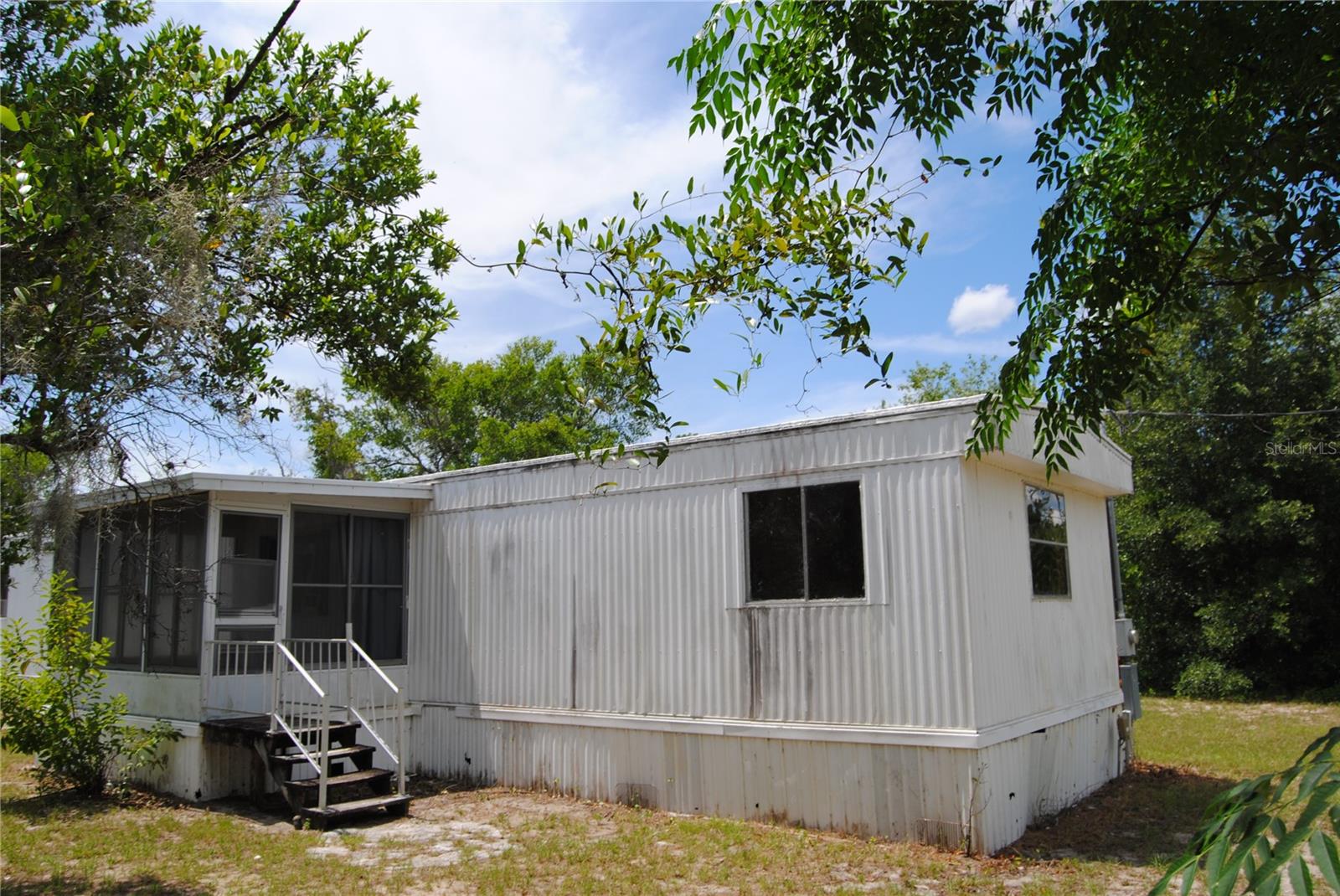 Image 13 of 55 For 5270 Glenbrook Street