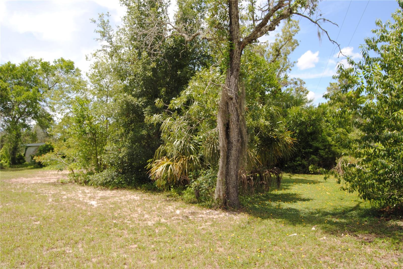 Image 4 of 55 For 5270 Glenbrook Street